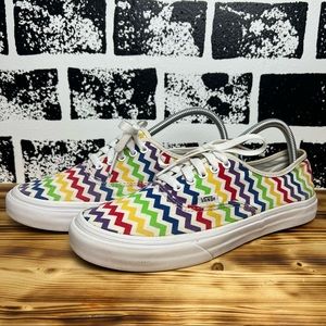 Vans Rainbow white women’s size 10.0 men’s size 8.5